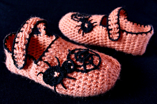 crochet-halloween-slippers