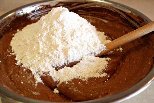 brownie-tart-adding-flour-and-salt