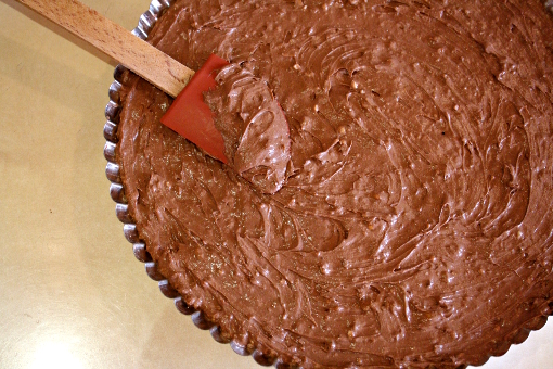 brownie-tart-batter-in-tart-pan