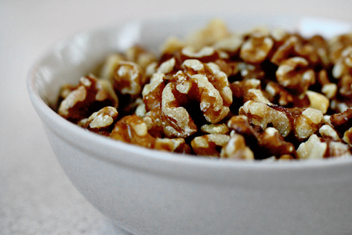 candied walnuts recipe with step-by-step images