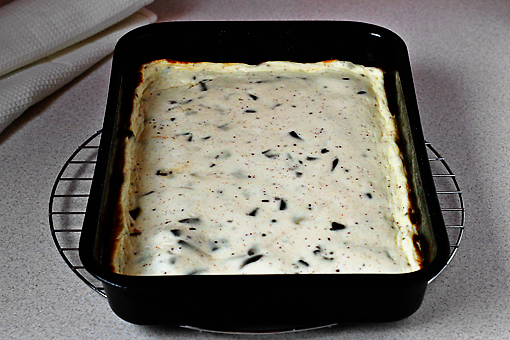 chocolate chunk cheesecake bars recipe with step by step pictures, bake