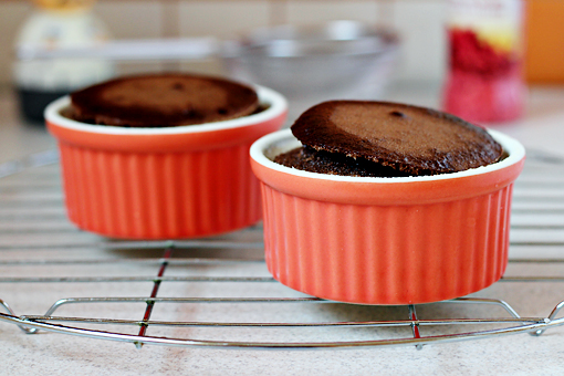 molten lava cakes recipe with step by step picture tutorial