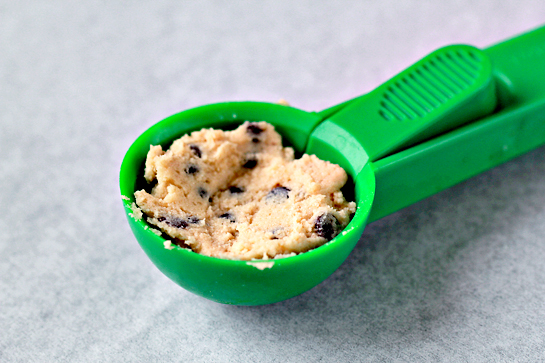chocolate chip cookie recipe with step by step pictures, chocolate chips cookie dough in an ice-cream scoop