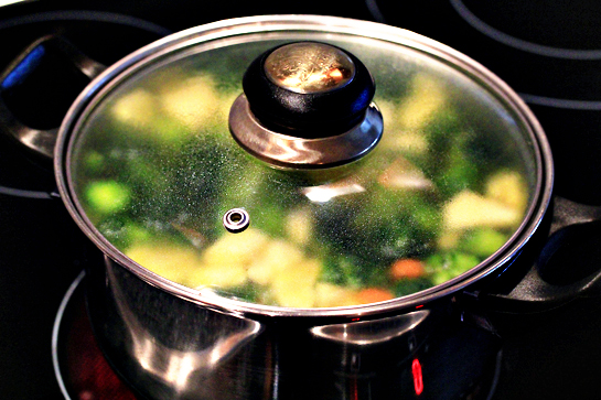 simple-vegetable-soup-pot-simmering