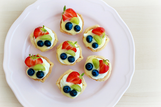 summer-mini-fruit-tarts-recipe summer-mini-fruit-tarts-recipe