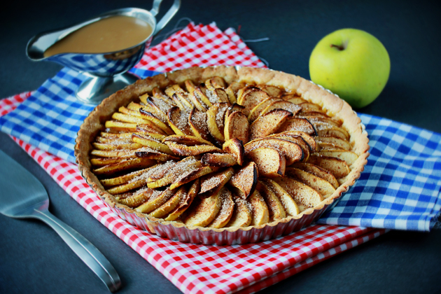 apple-tart-with-caramel-sauce-recipe