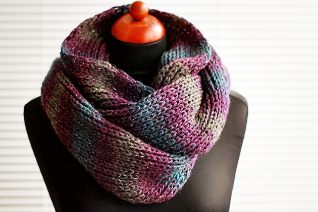 simple knit infinity scarf tutorial