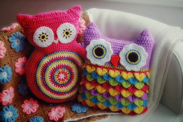 crochet owl cushions hdr