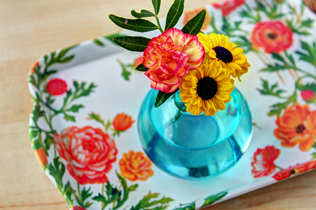 flower in vase on tray