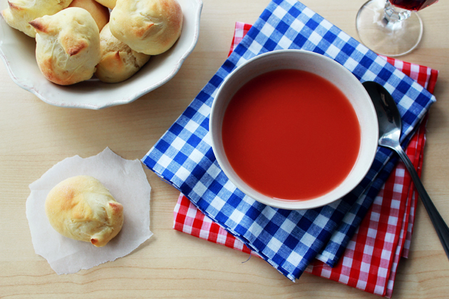 tomato soup and rabbit dinner roll