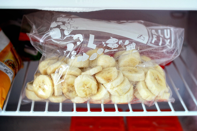 one ingredient ice cream - bananas sliced in bag in freezer