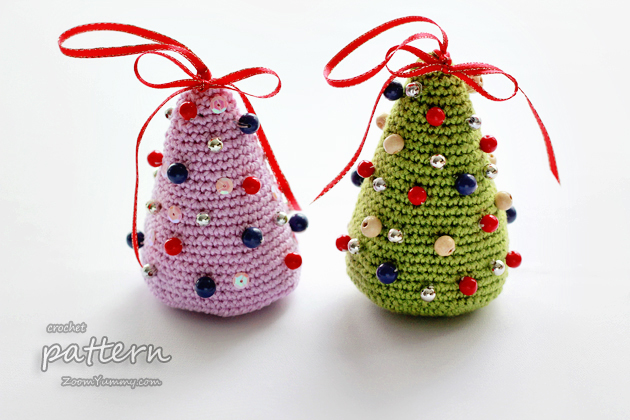 crochet pattern - little Christmas trees