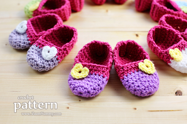 the easiest crochet baby slippers pattern - age 0-3 months