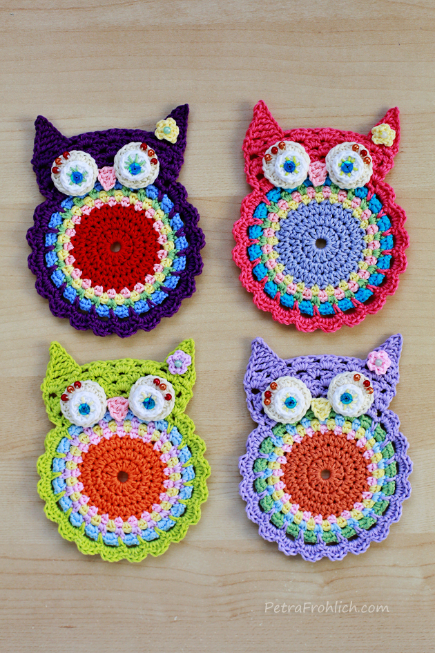 crochet owl coasters