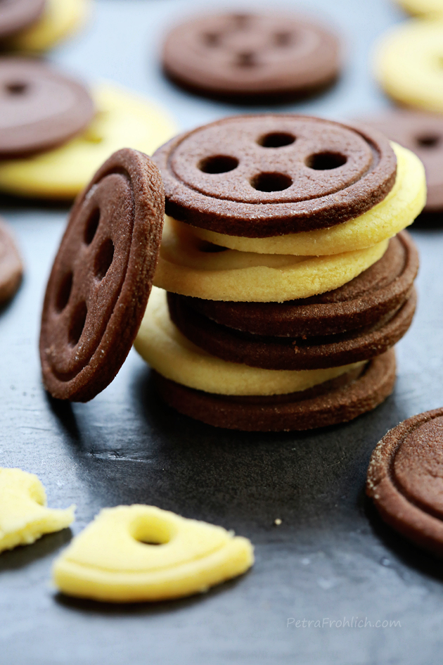 vanilla and chocolate button cookies recipe