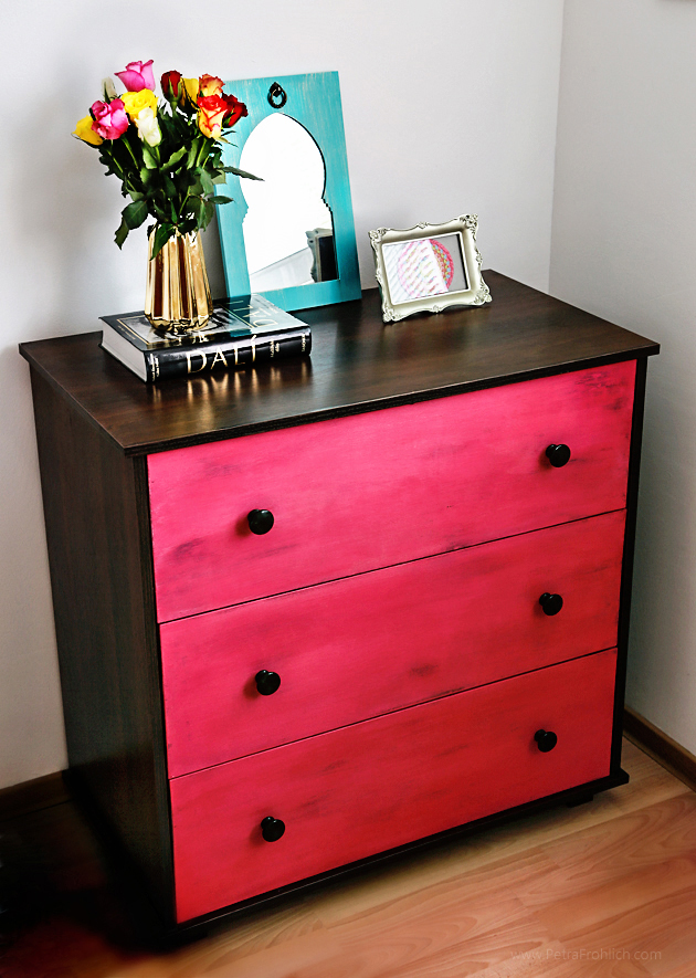 renovating furniture with chalk paint